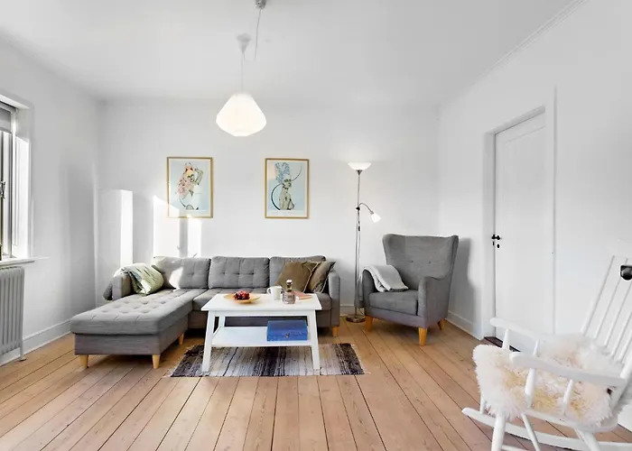 Gorgeous In Aero With Wifi Holiday home